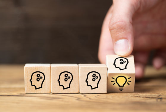 4 heads recruitment solutions